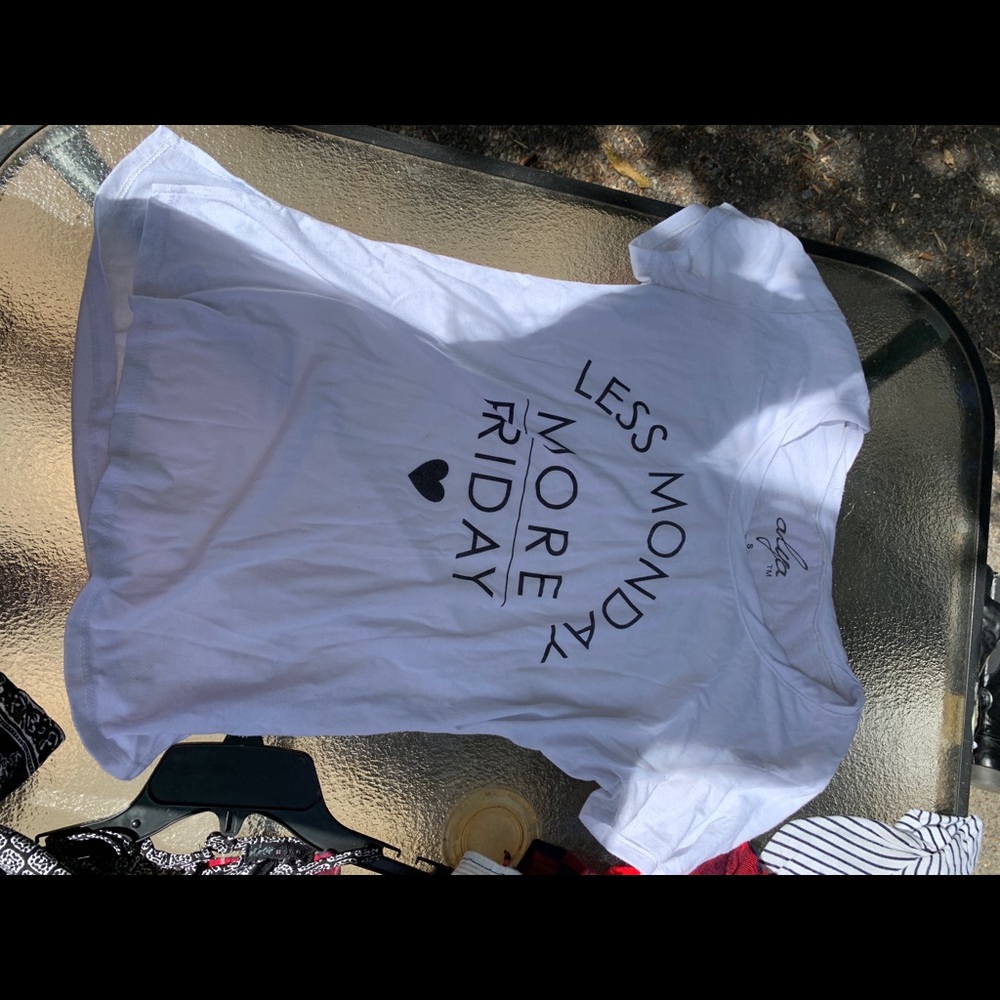 Graphic tee
